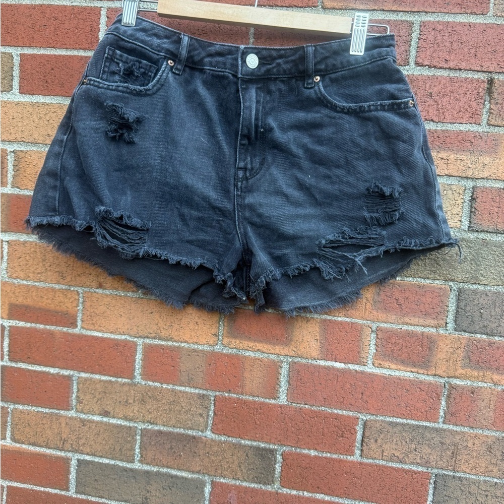 PacSun High Rise Festival Shorts Women’s 28 Black Distressed Denim